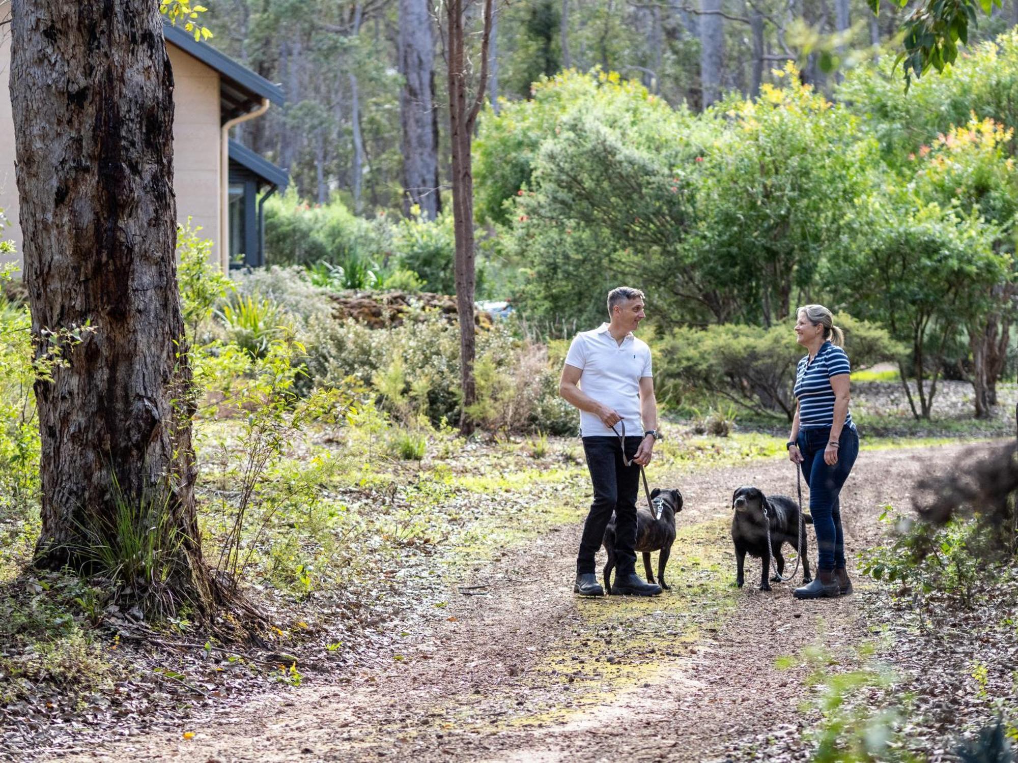Jarrah Grove Forest Retreat - Adults Only Luxury Chalet Rosa Glen Exterior photo