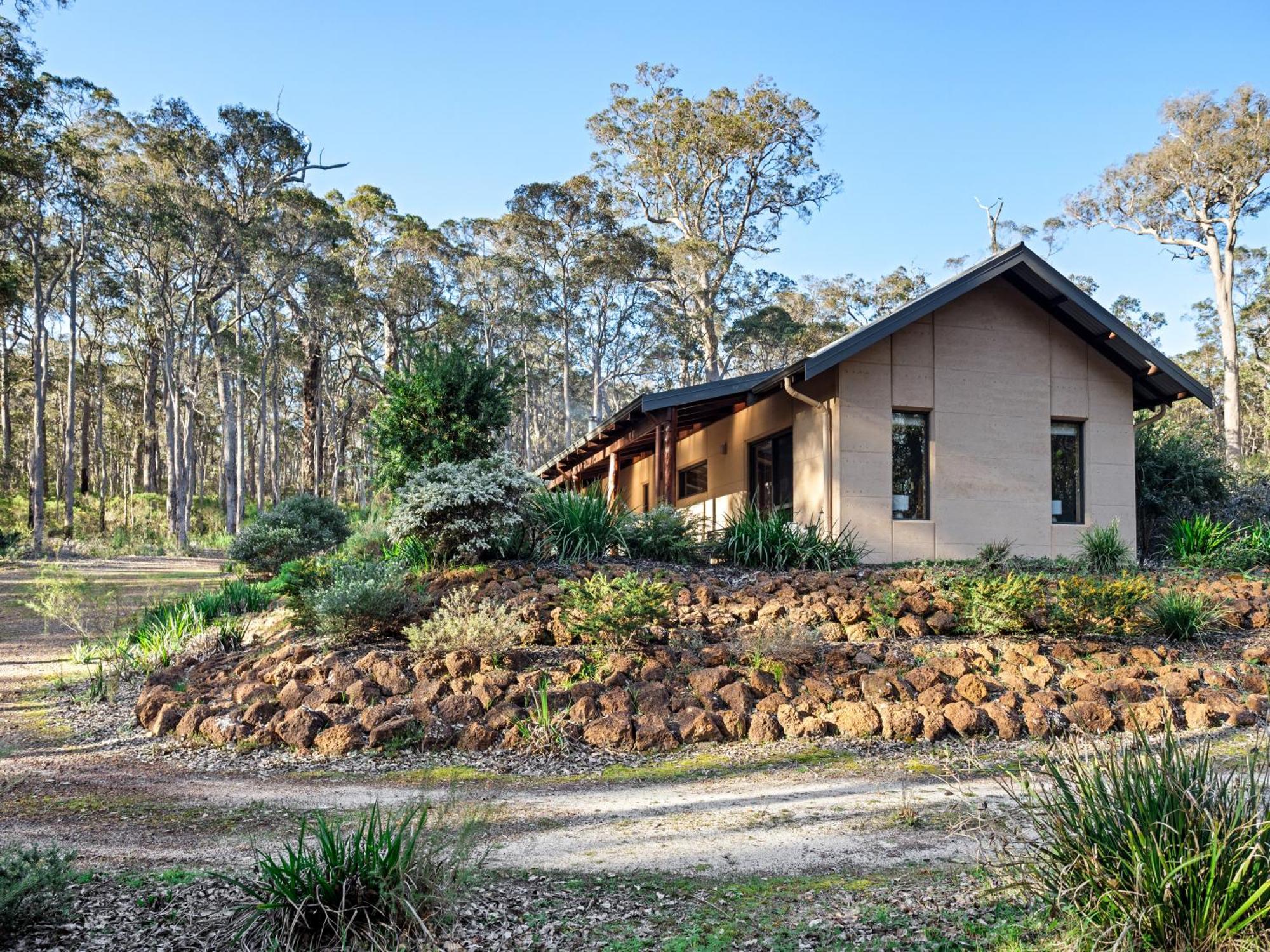 Jarrah Grove Forest Retreat - Adults Only Luxury Chalet Rosa Glen Exterior photo