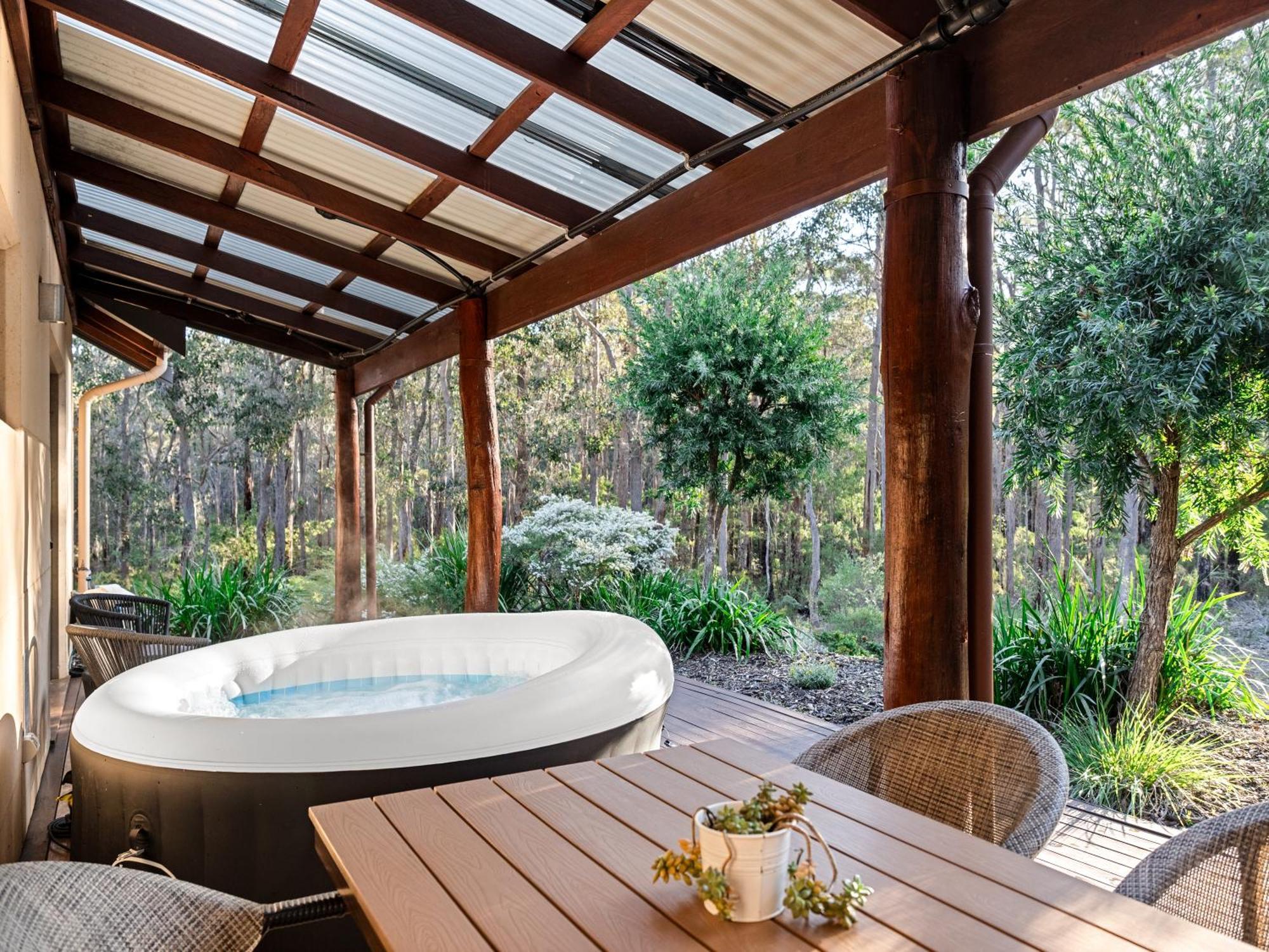 Jarrah Grove Forest Retreat - Adults Only Luxury Chalet Rosa Glen Exterior photo